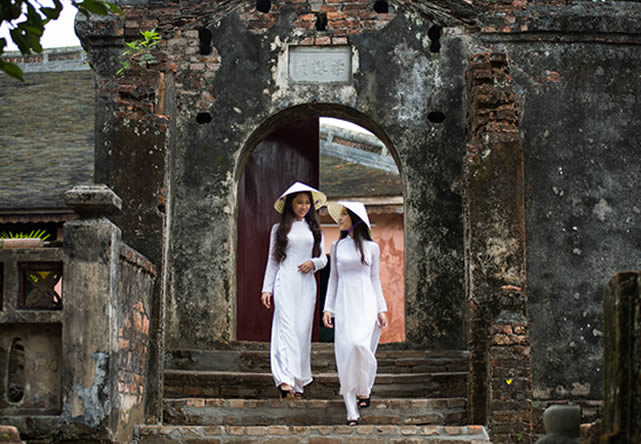 foto del viaje a vietnam en español 2025-2026